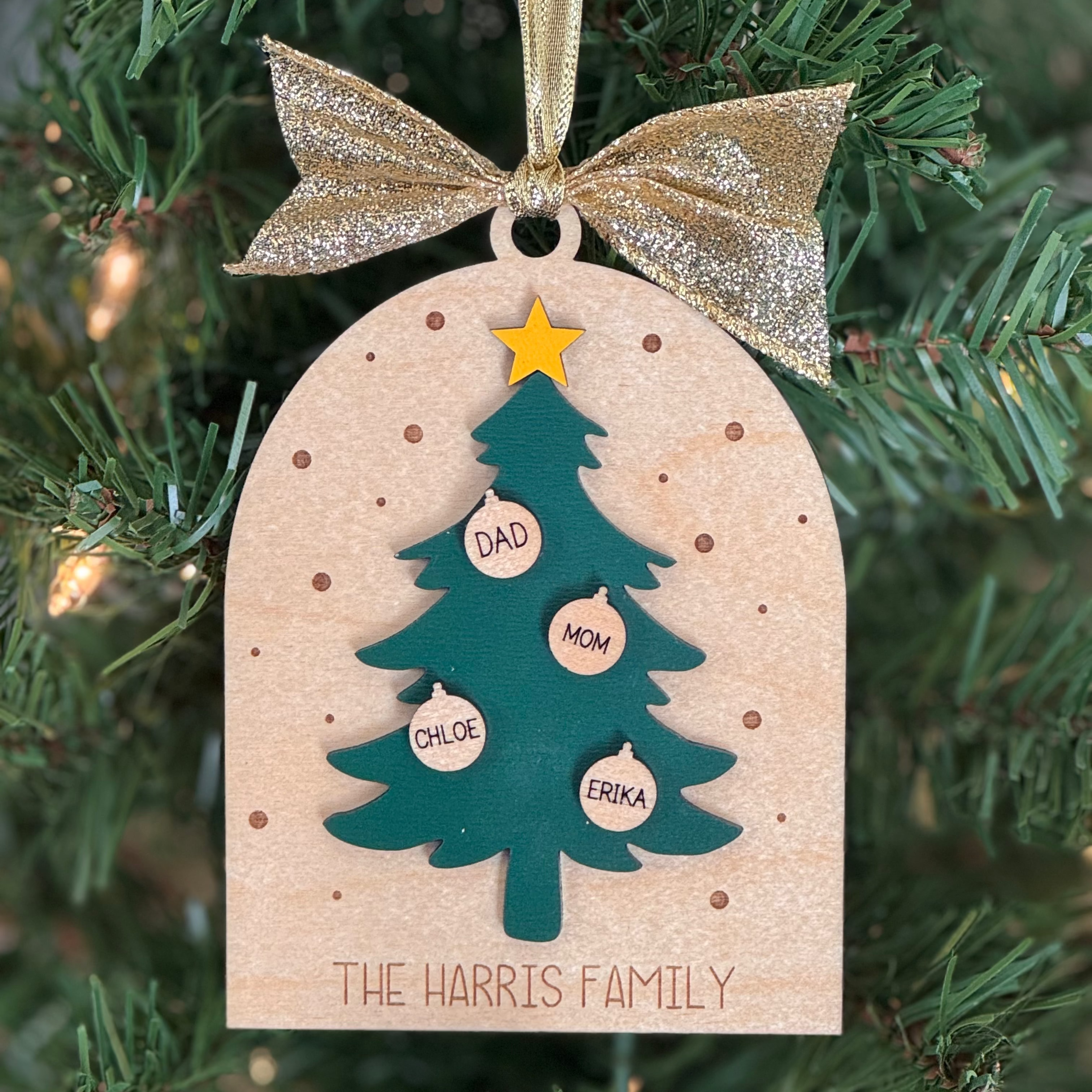 Family Tree w/ Personalized Bulbs