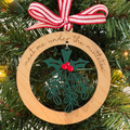 Meet me under the Mistletoe